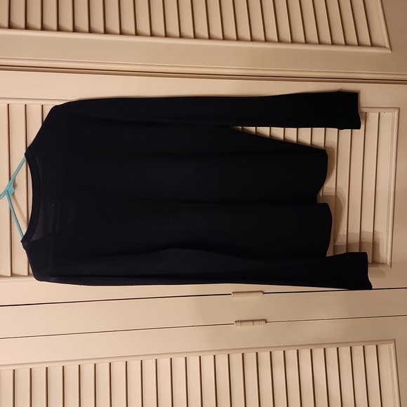 Long Sleeve Thermal Hollister shirt - Picture 3 of 4